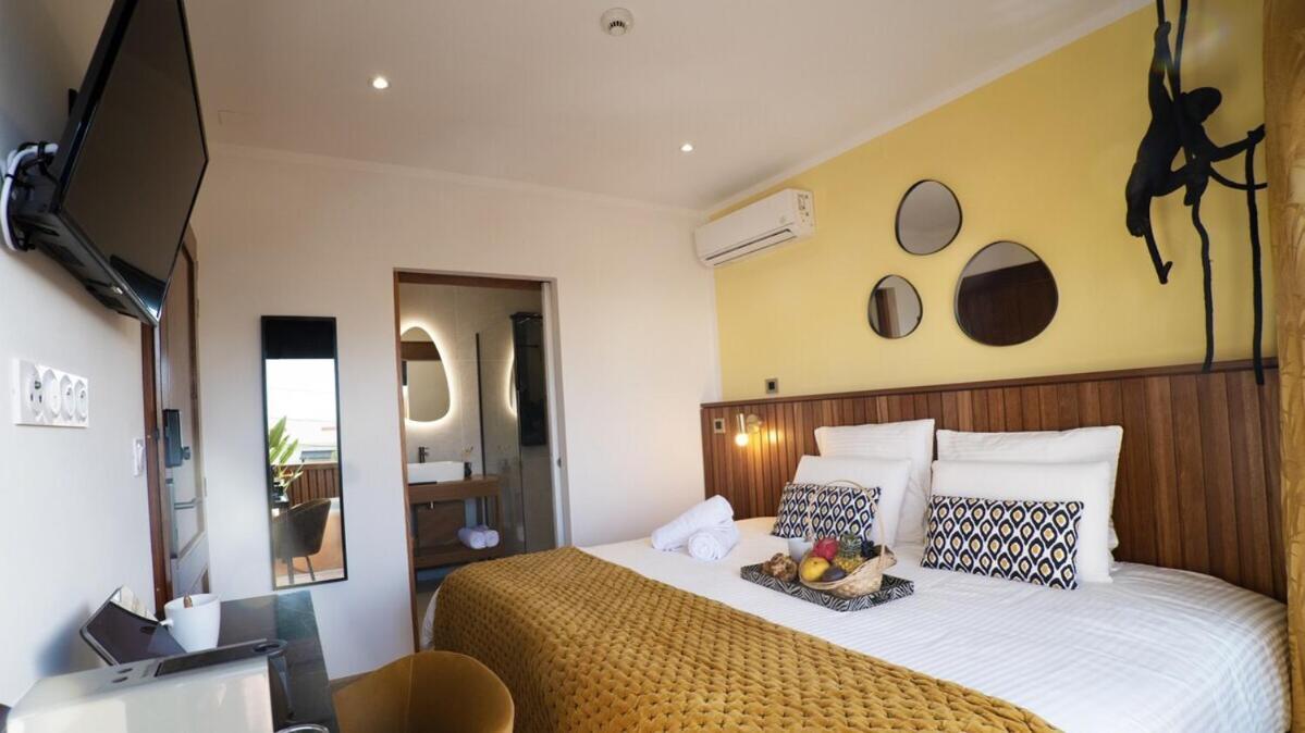 Maison Le Patio Jacuzzi แซงต์-เดอนี ภายนอก รูปภาพ