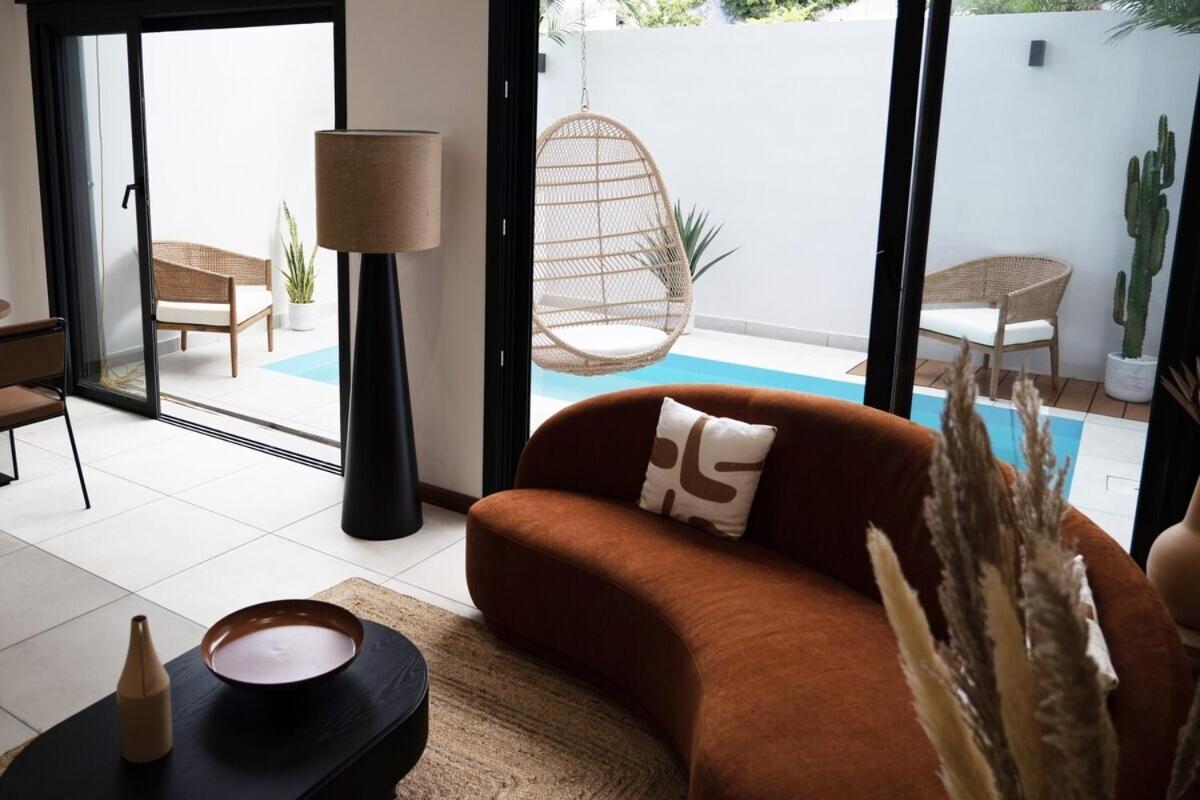 Maison Le Patio Jacuzzi แซงต์-เดอนี ภายนอก รูปภาพ